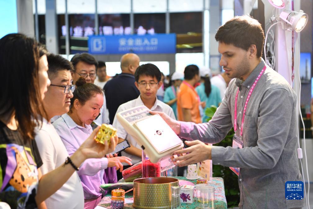 精品棋牌怎么样
